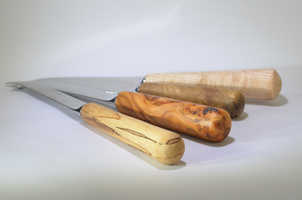 Cheese knives in Irish grown ash, beech, robinia and yew